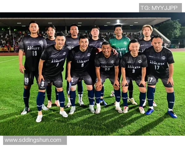 足球生出路：探索年轻球员的职业发展与未来机遇